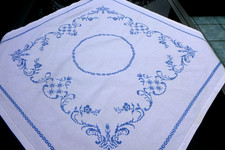 Vintage Mitteldecke,50er Jahre Lupenstickerei , 80 x 80 cm Tischdecke 30