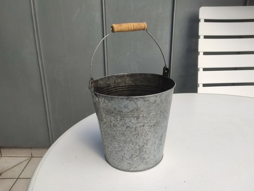Kleiner metalleimer zink mit - metalleimer,