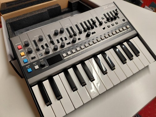 Roland jx08 mit keyboard - jx08,