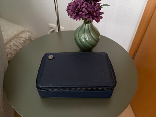 Lufthansa amenity kit - amenity,