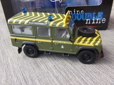 Corgi 2004 Land Rover Defender RAF Mountain Rescue 1:43 CC07711 Limited Edition
