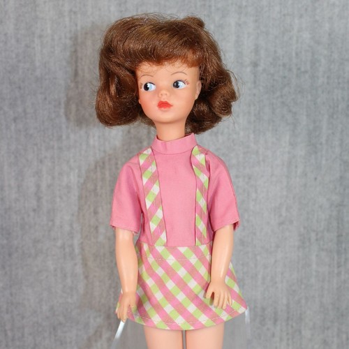 Sindy pedigree doll vintage - sindy,