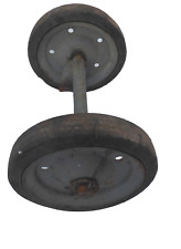 2 alte Räder auf Achse Wagenachse Rad Räder  ? Eisen Vollgummi Eisenräder
