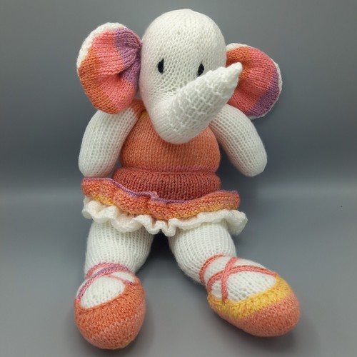 Handgefertigtes gestricktes