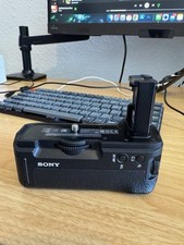 Sony VG-C2EM Batteriegriff für Sony A7 II A7R II A7S II 