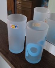 2     JOY     LEONARDO     GLÄSER