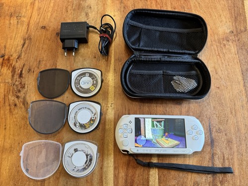 Sony playstation portable - sony,