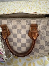 Louis Vuitton Speedy 25