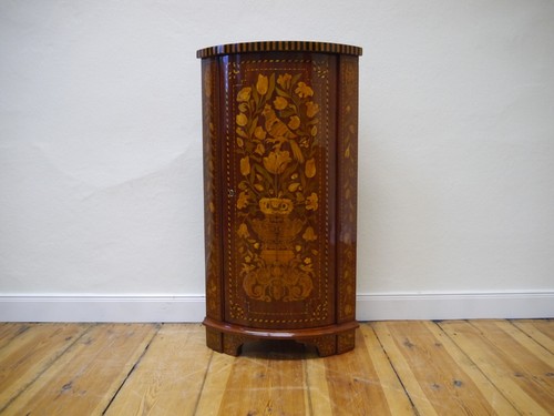 Biedermeier eckschrank - biedermeier,