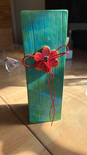 Blumenvase getöpfert eckig