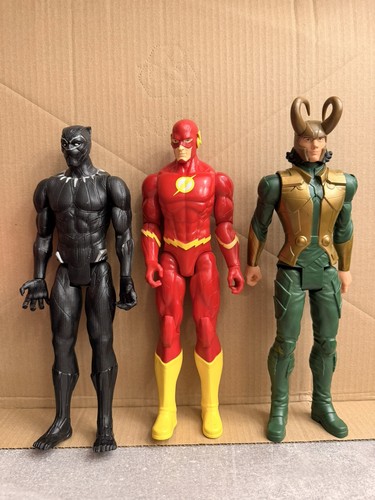 Actionfiguren 30 cm - 3x, ca.