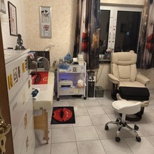 Komplette Einrichtung Kosmetikstudio mit Geräten,und Mehr