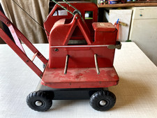 Kran (alt) - Triang - Modell JONES KL 44 CRANE - Blech - rot - bespielt