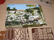 S82 Faller Military 144081