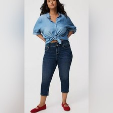 Torrid Plus Crop Jegging High