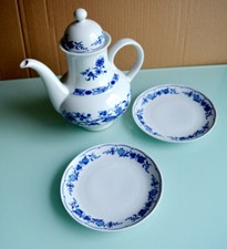 Kaffeekanne echt Kobald + 2 Teller Zwiebelmuster Ilmenau Henneberg Porzellan