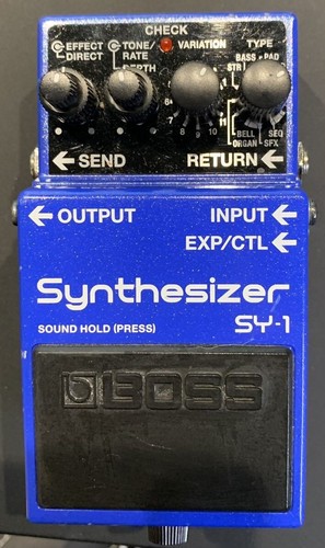Boss synthesizer - sy-1,