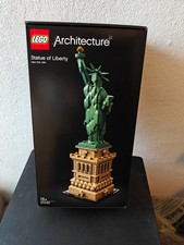 LEGO ARCHITECTURE