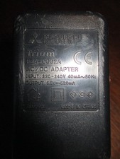 Steckernetzteil Ladegerät Mitsubishi DC 5,8 V / 520 mA mit 2,3 mm Hohlstecker