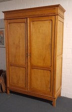 Schlafzimmerschrank/Dielenschrank