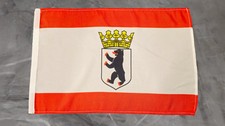 Fahne Flagge Berlin mit Bär -
