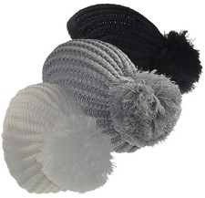 Lang gestrickte Mütze in