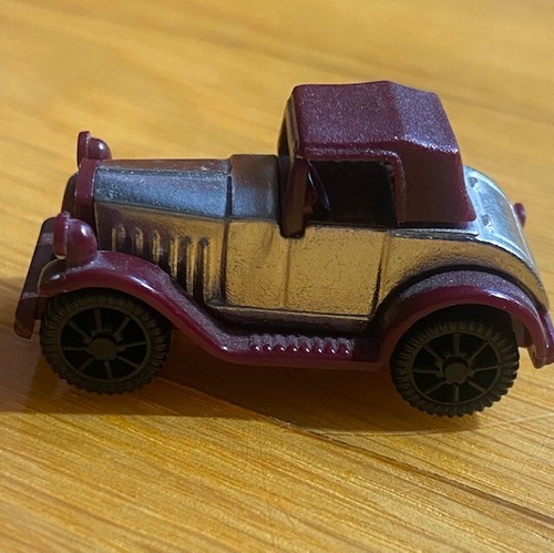 Oldtimer metall - Ü, ei
