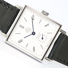 NOMOS Glashütte Tetra 27 für