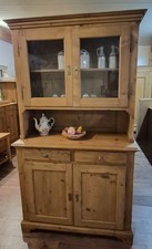 Antikes Küchenbuffet