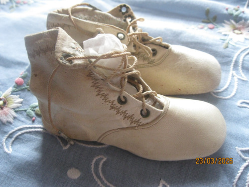 Antike leder puppen schuhe - antike,