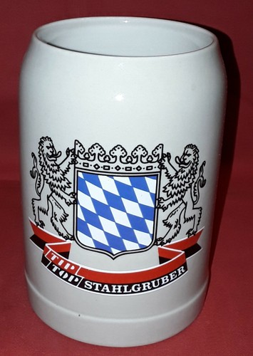 Bierkrug mit bayernwappen - bierkrug,