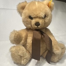 Steiff Bär Teddy Petsy 012457