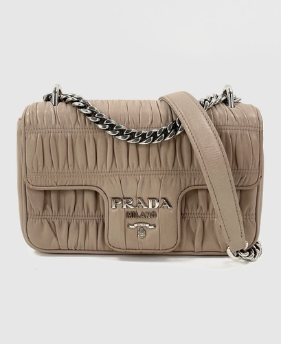 Original prada diagramme - original,