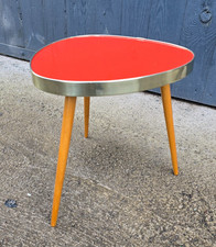 Mid Century Nierentisch Rot