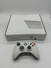 Microsoft Xbox 360 Slim Konsole - mit Controller - in weiß - Original