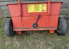 WOLF-Garten Perfekt WE 430 Streuwagen