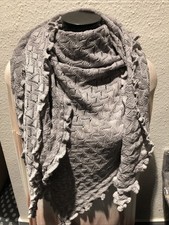 Invero Dreieckstuch Lochmuster