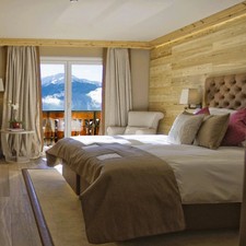 Luxus-Wochenende Deal | 5* Hotel Royal 4 Nächte Spa, Frühstück, Erholung Schweiz