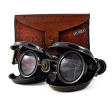 Vintage Alt London Navy Schiff