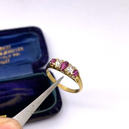 18kt gold rubin - 18kt, ring