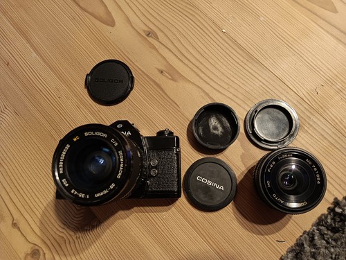 Cosina 45 zoom macro - cosina,