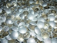 50 Stück Bundeswehr Knöpfe