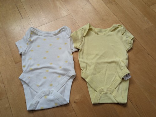 Baby body 62 kurzarm - 2x,