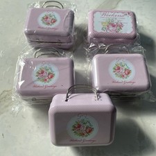 5 kleine Blechdosen, leere