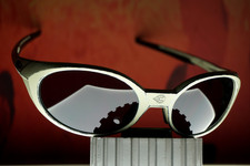 Oakley eye jacket - eye, x