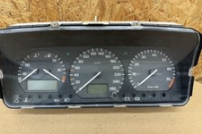 Tacho VW Passat 35i