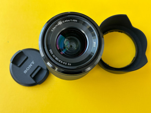 Sony 70mm 5 6 oss - fe,