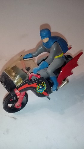 Batman corgi 1976 batcycle - corgi,