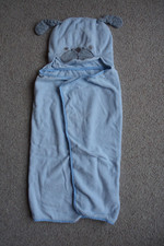 Baby Badetuch Umhang mit Kapuze hellblau Frottee