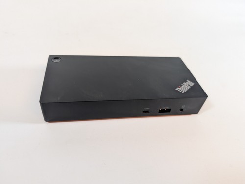 Lenovo thinkpad universal - lenovo,